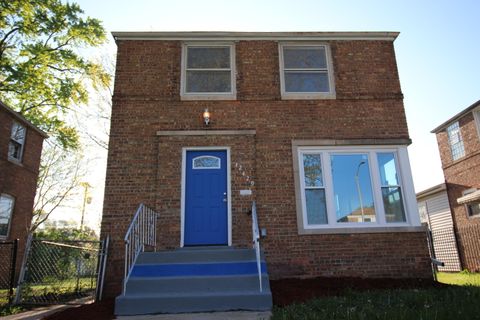 12429 S Carpenter Street Calumet Park IL 60827
