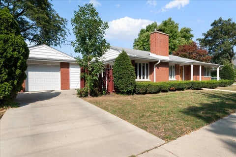 Tiny photo for 3902 Greenleaf Street, Skokie, IL 60076 (MLS # 12780882)