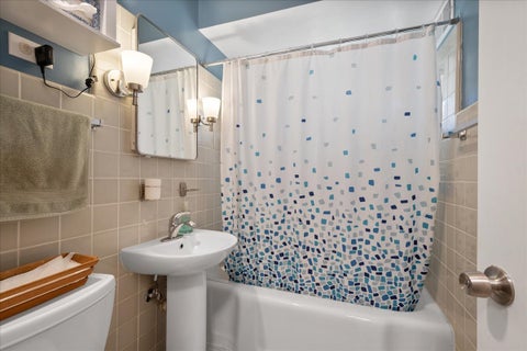 Tiny photo for 3902 Greenleaf Street, Skokie, IL 60076 (MLS # 12780882)