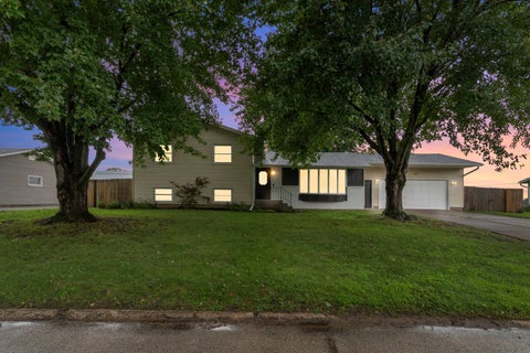 Photo of 225 Melodie Lane, Colona, IL 61241 (MLS # 12733117)
