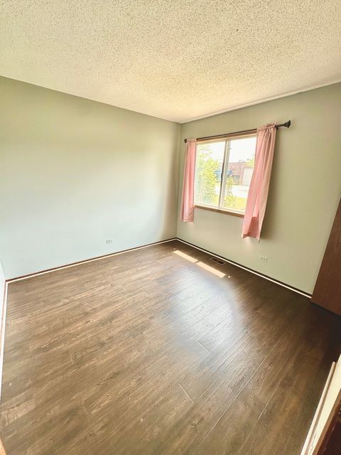 Tiny photo for 67 Stonefield Drive, Glendale Heights, IL 60139 (MLS # 12498369)