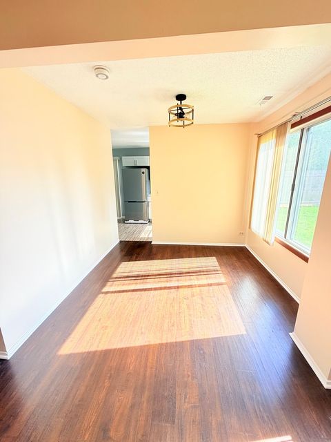 Tiny photo for 67 Stonefield Drive, Glendale Heights, IL 60139 (MLS # 12498369)