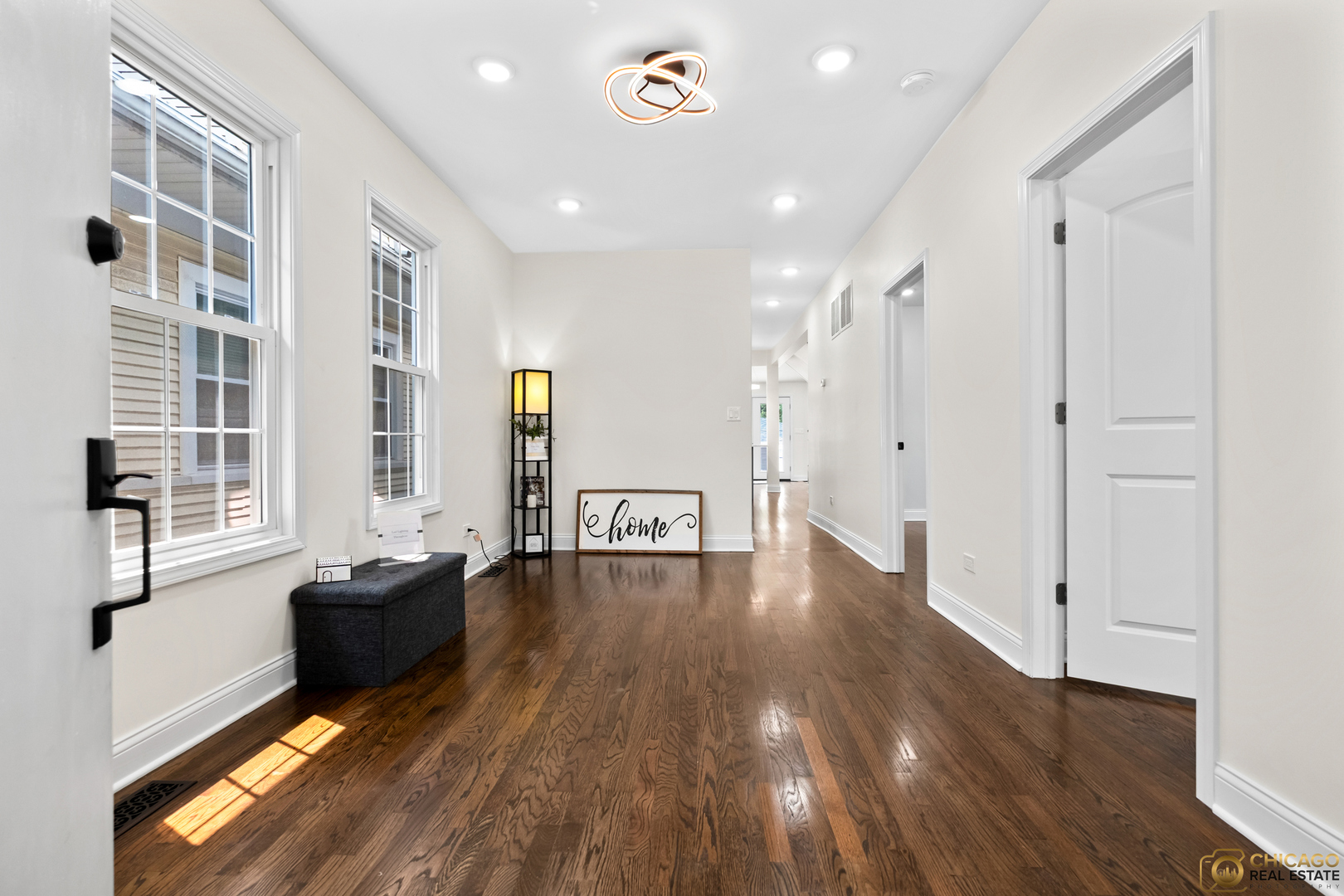 4656 N Leamington Avenue