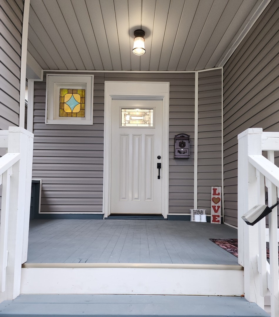 4656 N Leamington Avenue, Chicago, IL, 60630 3 4656 N Leamington Avenue