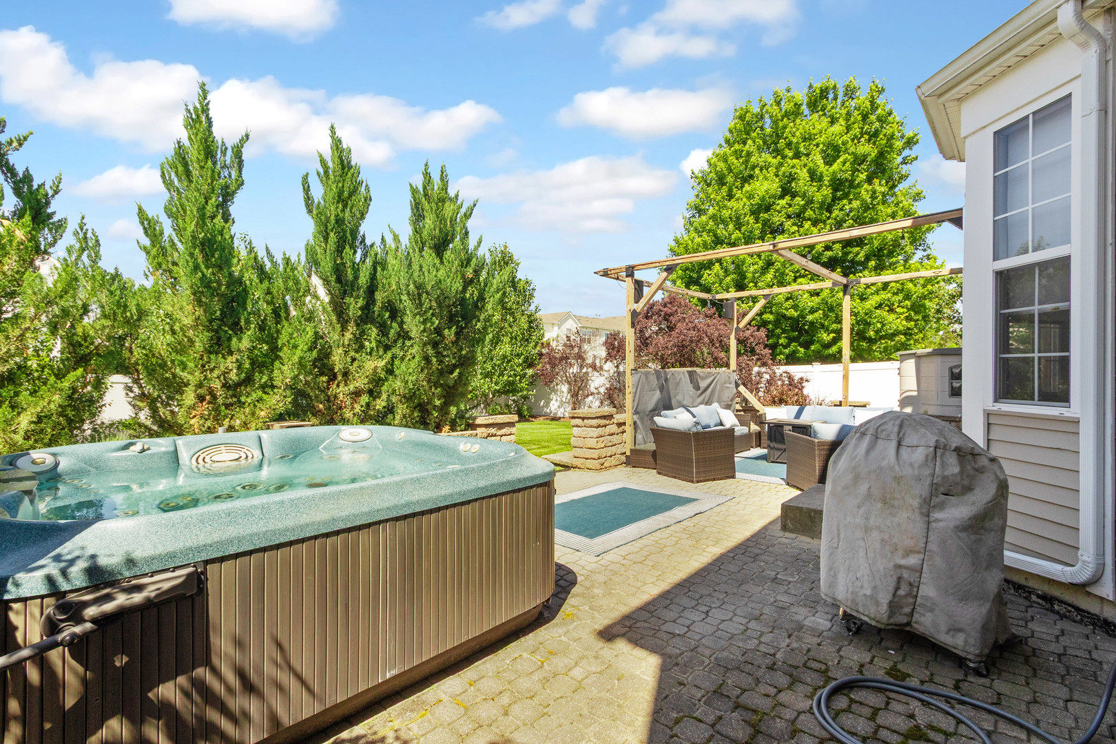 1716 Wintercrest Court