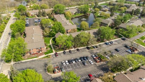 Tiny photo for 1332 McDowell Road #201, Naperville, IL 60563 (MLS # 12624460)