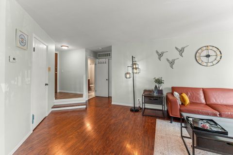 Tiny photo for 1332 McDowell Road #201, Naperville, IL 60563 (MLS # 12624460)