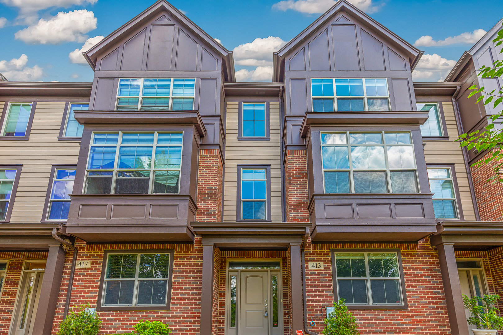 Photo 1 of 38 — 413 W Alpine Springs Drive, Vernon Hills, IL 60061