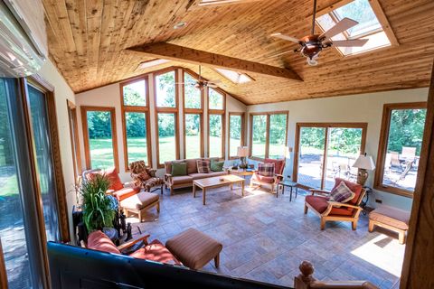 Tiny photo for 4214 Venard Road, Downers Grove, IL 60515 (MLS # 12485651)