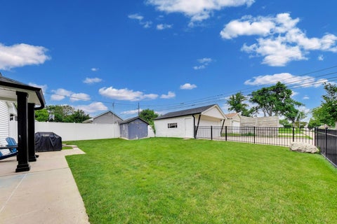 Tiny photo for 304 W Graham Avenue, Lombard, IL 60148 (MLS # 12763293)