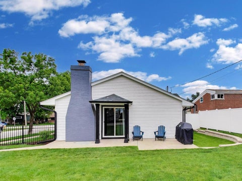 Tiny photo for 304 W Graham Avenue, Lombard, IL 60148 (MLS # 12763293)