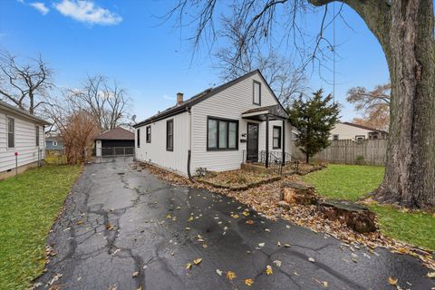 Tiny photo for 1317 Waverly Place, Joliet, IL 60435 (MLS # 12524589)