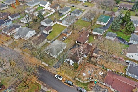 Tiny photo for 1317 Waverly Place, Joliet, IL 60435 (MLS # 12524589)