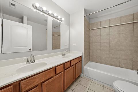 Tiny photo for 3423 Ridgeland Avenue #201, Berwyn, IL 60402 (MLS # 12498490)