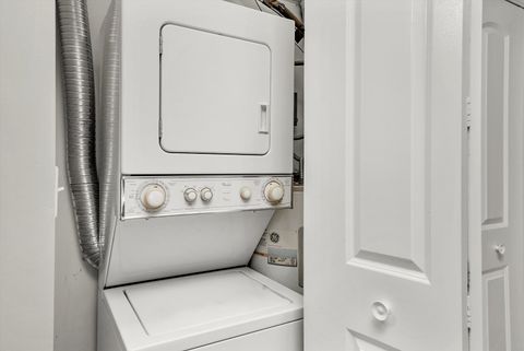 Tiny photo for 3423 Ridgeland Avenue #201, Berwyn, IL 60402 (MLS # 12498490)