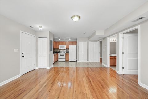 Tiny photo for 3423 Ridgeland Avenue #201, Berwyn, IL 60402 (MLS # 12498490)