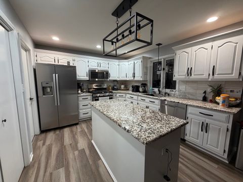 Tiny photo for 25640 Mohawk Lane, Channahon, IL 60410 (MLS # 12498816)