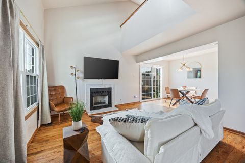 Tiny photo for 19424 Cypress Drive #1C, Country Club Hills, IL 60478 (MLS # 12598883)