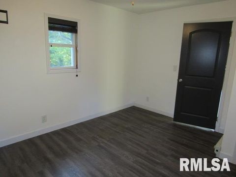 Tiny photo for 1506 HILLSIDE Road, Rosiclare, IL 62982 (MLS # EB459339)