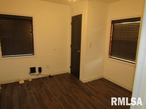 Tiny photo for 1506 HILLSIDE Road, Rosiclare, IL 62982 (MLS # EB459339)