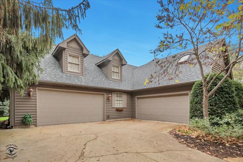 Tiny photo for 15 Timberview Lane, Yorkville, IL 60560 (MLS # 12510919)