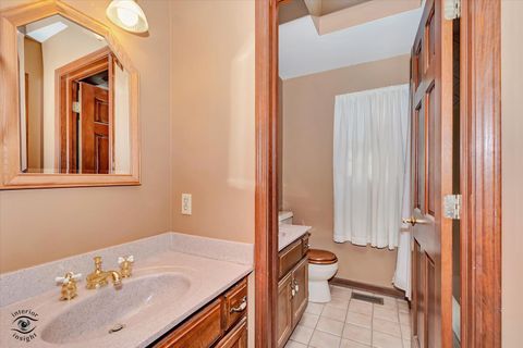 Tiny photo for 15 Timberview Lane, Yorkville, IL 60560 (MLS # 12510919)