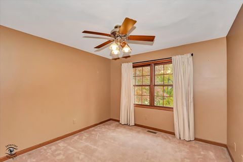 Tiny photo for 15 Timberview Lane, Yorkville, IL 60560 (MLS # 12510919)