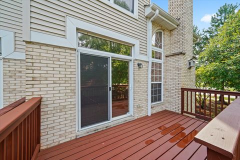 Tiny photo for 1342 LUNT Court, Schaumburg, IL 60193 (MLS # 12472642)