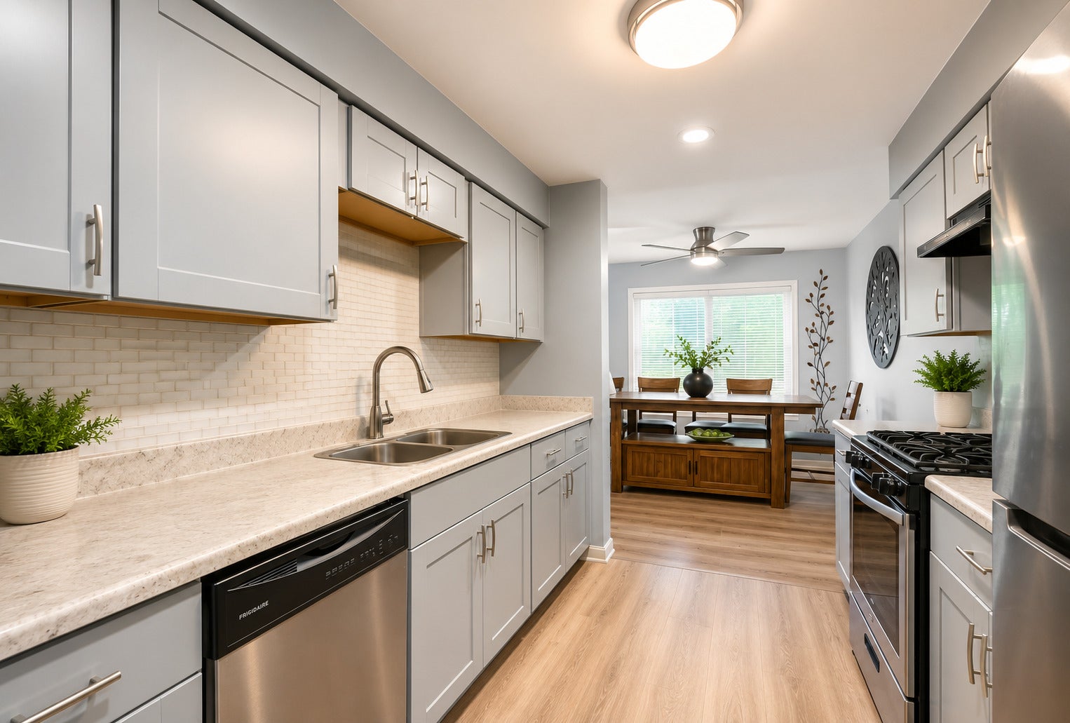2271 Windsor Lane