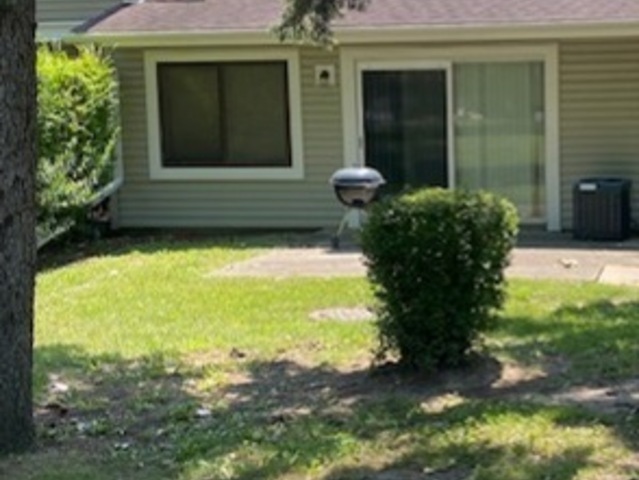 2271 Windsor Lane - Photo 2