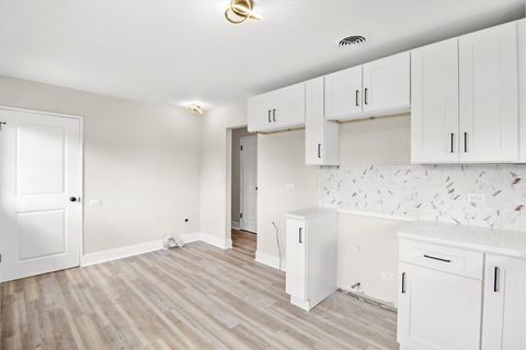 Tiny photo for 16460 Honore Avenue, Markham, IL 60428 (MLS # 12546072)