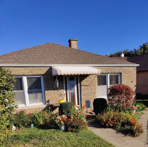 Tiny photo for 3013 Lincoln Street, Franklin Park, IL 60131 (MLS # 12554556)