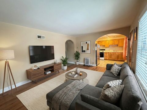 Tiny photo for 3013 Lincoln Street, Franklin Park, IL 60131 (MLS # 12554556)