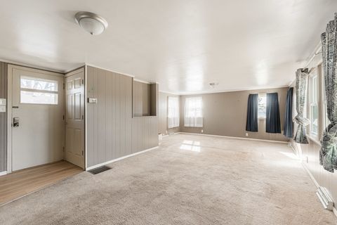 Tiny photo for 934 E Garden Street, DeKalb, IL 60115 (MLS # 12515547)