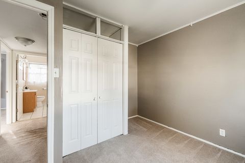 Tiny photo for 934 E Garden Street, DeKalb, IL 60115 (MLS # 12515547)