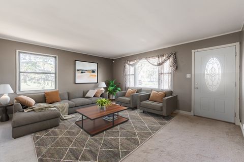 Tiny photo for 934 E Garden Street, DeKalb, IL 60115 (MLS # 12515547)