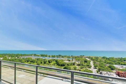 Tiny photo for 2400 N Lakeview Avenue #808, Chicago, IL 60614 (MLS # 12640452)