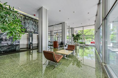 Tiny photo for 2400 N Lakeview Avenue #808, Chicago, IL 60614 (MLS # 12640452)