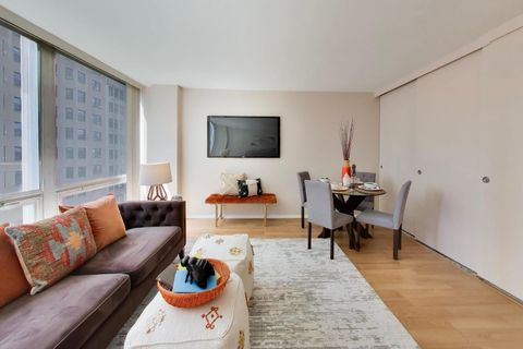 Tiny photo for 2400 N Lakeview Avenue #808, Chicago, IL 60614 (MLS # 12640452)