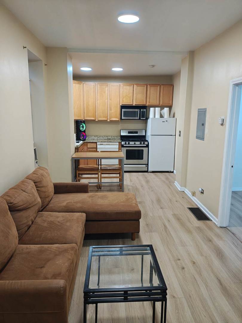 3921 W Huron Street 3