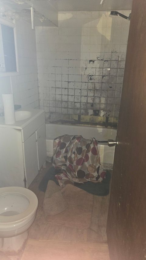 Tiny photo for 13849 Kanawha Avenue, Dolton, IL 60419 (MLS # 12485417)