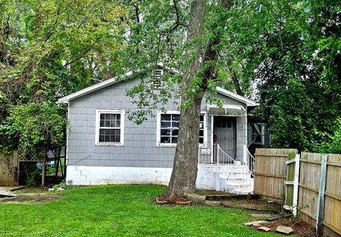 Photo of 13849 Kanawha Avenue, Dolton, IL 60419 (MLS # 12485417)