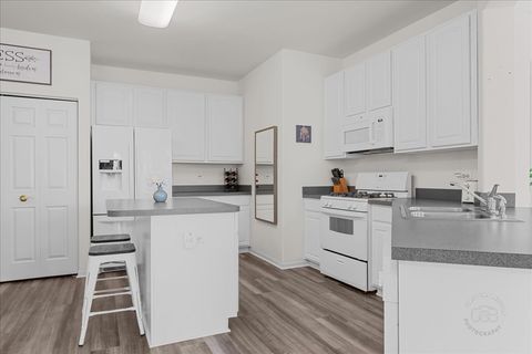 Tiny photo for 263 Lillian Court, Geneva, IL 60134 (MLS # 12596370)