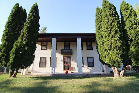 Photo of 8119 S Main Street, Rockford, IL 61102 (MLS # 12557016)