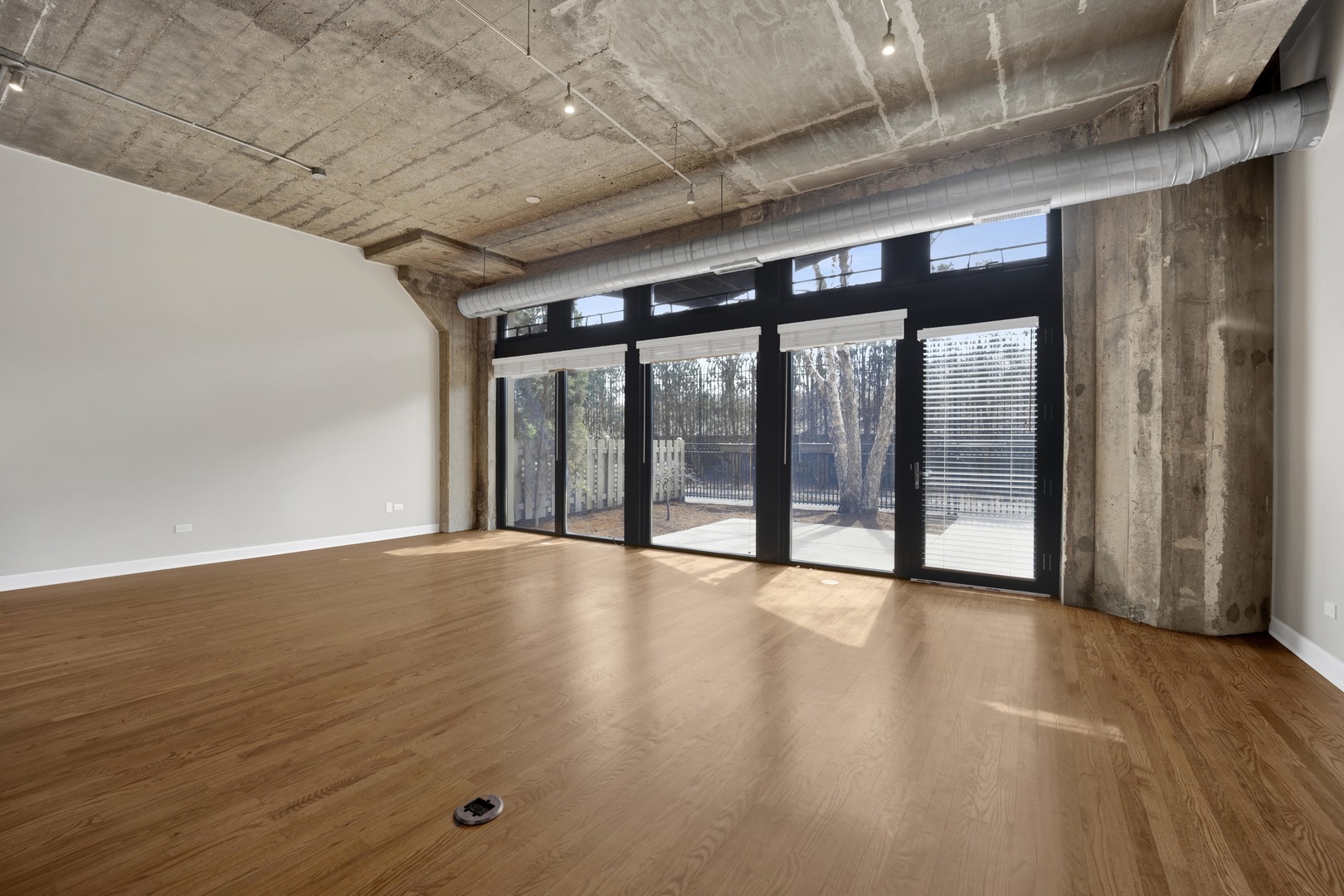 1071 W 15th Street 109