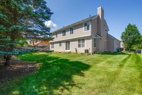Tiny photo for 1713 Nathan Lane, Libertyville, IL 60048 (MLS # 12712025)