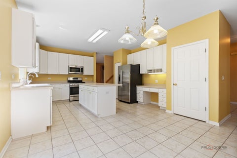 Tiny photo for 1713 Nathan Lane, Libertyville, IL 60048 (MLS # 12712025)