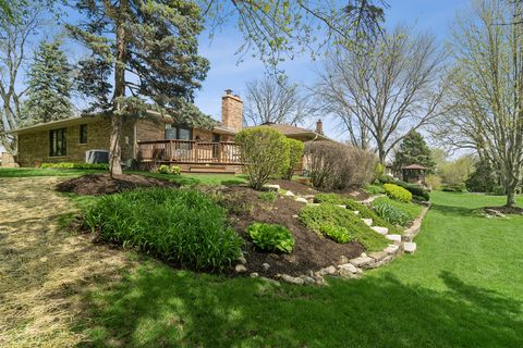 Tiny photo for 897 W Kelly Ann Drive, Palatine, IL 60067 (MLS # 12616167)