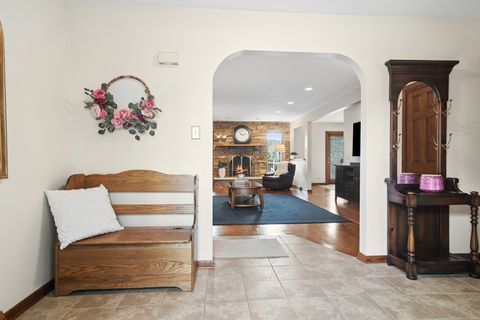 Tiny photo for 897 W Kelly Ann Drive, Palatine, IL 60067 (MLS # 12616167)