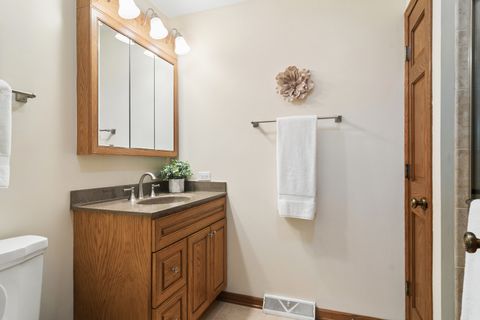 Tiny photo for 897 W Kelly Ann Drive, Palatine, IL 60067 (MLS # 12616167)